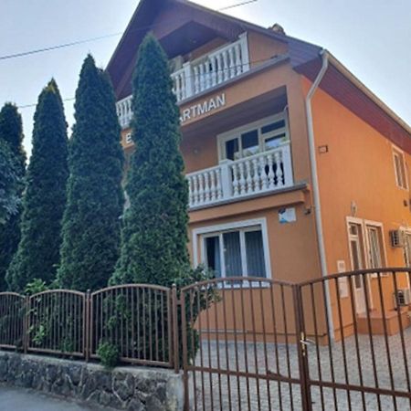 Birta Apartman Hajdúszoboszló Zewnętrze zdjęcie