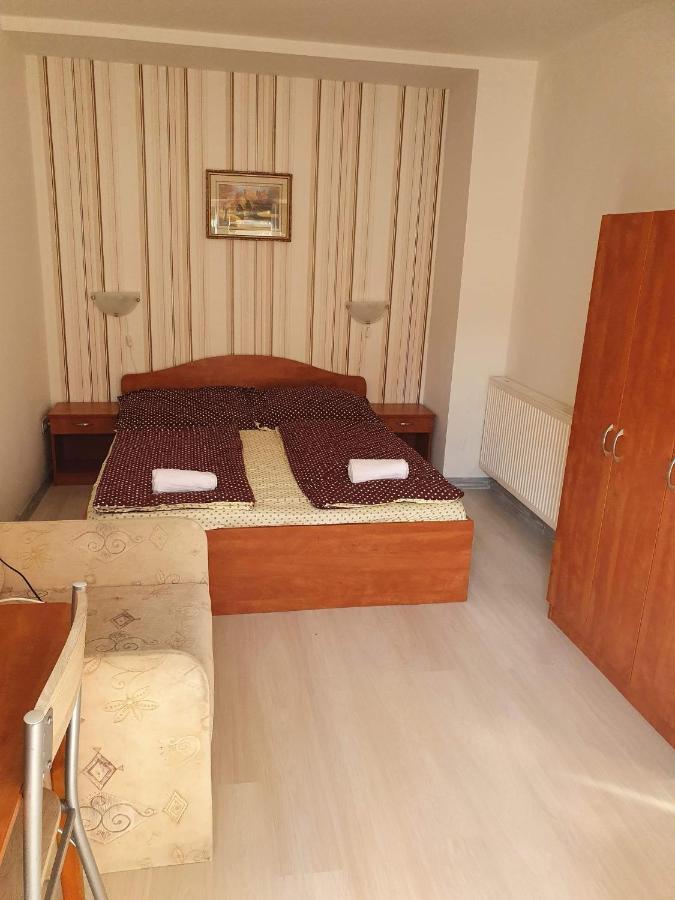 Birta Apartman Hajdúszoboszló Zewnętrze zdjęcie