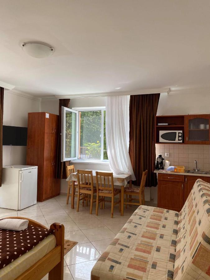 Birta Apartman Hajdúszoboszló Zewnętrze zdjęcie