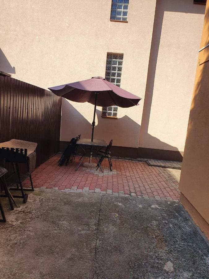 Birta Apartman Hajdúszoboszló Zewnętrze zdjęcie